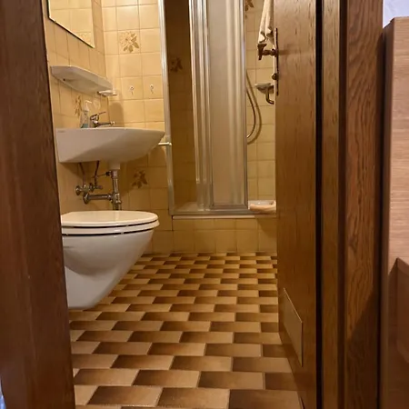 Alpengluehn & Restaurant *