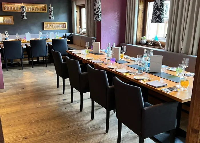 Hotel Alpengluehn & Restaurant Krün