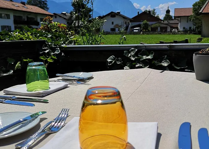 Hotel Alpengluehn & Restaurant