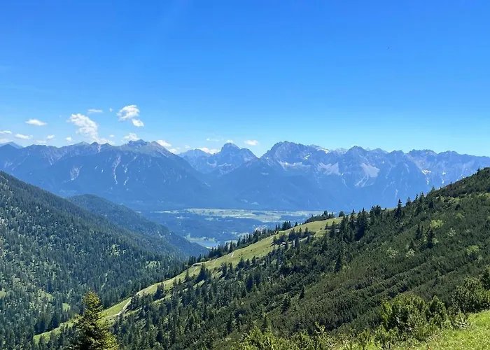 Alpengluehn & Restaurant Krün